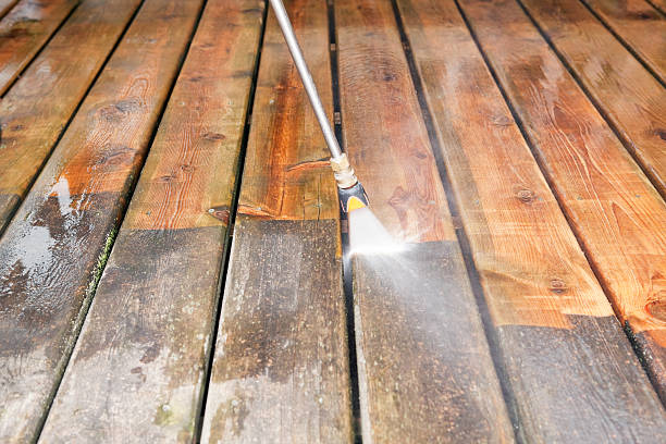 Best Deck Cleaning Services  in Georgetown, IL
